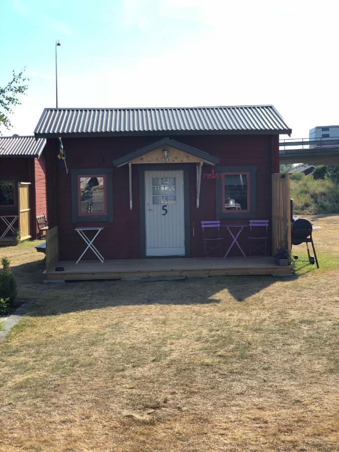 Bed And Breakfast Fyra Haestar Rättvik Exterior foto